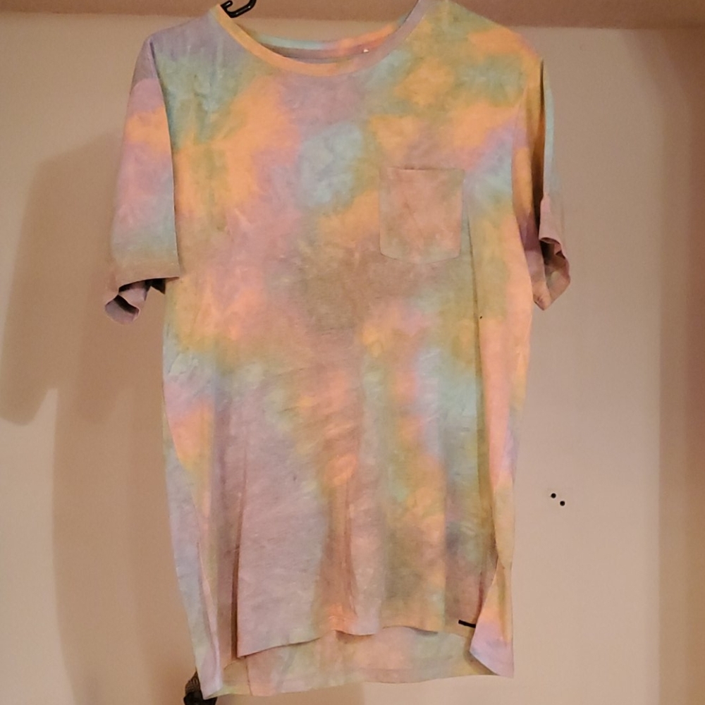 Mens t shirt